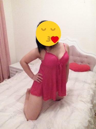 Mersin Büyüleyici Esra 22 Yaşında — Mersin